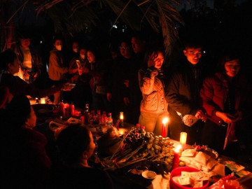 Huyền bí phiên chợ âm dương chỉ họp một lần lúc nửa đêm