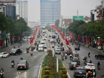 Bất ngờ với tình hình giao thông Hà Nội sáng ngày làm việc đầu tiên sau nghỉ Tết