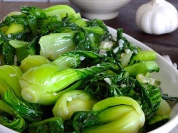 Sức khỏe - Loại rau quen thuộc ăn sai cách có thể "nuôi lớn" tế bào ung thư, nhiều người Việt vẫn đang mắc