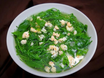 Việt Nam có 4 loại rau đặc sản hiếm, đắt hơn cả thịt cá, muốn mua không phải lúc nào cũng có