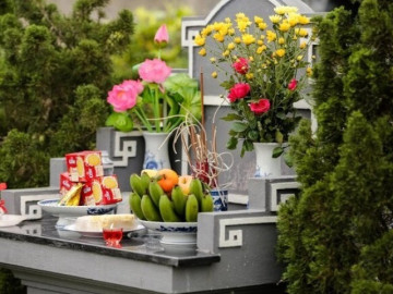 Tết Thanh Minh: Chuẩn bị lễ cúng ngoài mộ thế nào cho đầy đủ, trang nghiêm?