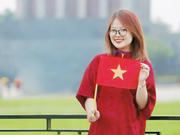 Tin tức - “Sao Tháng Giêng” Hà Linh: Mạnh dạn bước ra khỏi vùng an toàn, viết nên chiếc “CV thanh xuân” rực rỡ