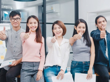 6 nghề được dự đoán sẽ “bùng nổ” trong 10 năm tới: Toàn công việc “hái ra tiền”, không lo bị xóa sổ bởi AI