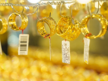 Tin tức - "Giá vàng trở nên khó lường"