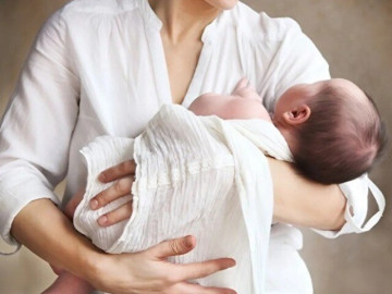 Trót dại mang bầu, cô gái Thái Nguyên đành nuốt nước mắt cho con đi, 27 năm sau xảy ra chuyện không ngờ
