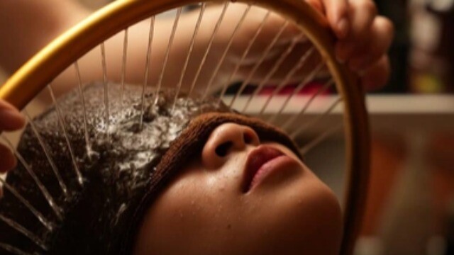 Gội đầu dưỡng sinh, người phụ nữ nấm tai, chảy dịch suốt 2 tháng