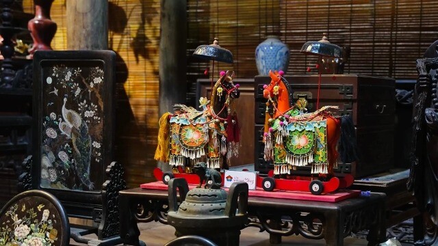 Không gian Tết trong gia đình khá giả Bắc Bộ xưa