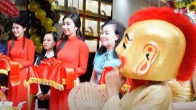 Văn khấn mở hàng và ngày đẹp khai xuân Bính Ngọ giúp gia chủ đón may mắn, tài lộc