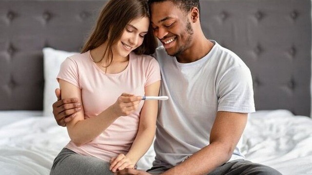 Chồng cần làm gì khi vợ mang thai? 3 điều quan trọng giúp thai kỳ hạnh phúc, gia đình thêm gắn kết