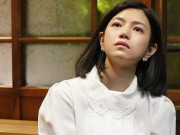 Clip Eva - "Tiểu Long Nữ" trẻ mơn mởn nhờ chăm uống "nước thần", nhìn mặt mộc mới ngỡ ngàng