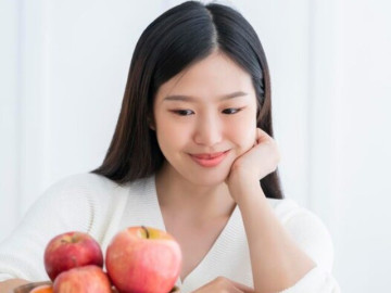 Ăn táo đúng giờ, dáng gọn bất ngờ: 3 thời điểm vàng giúp giảm cân hiệu quả hơn