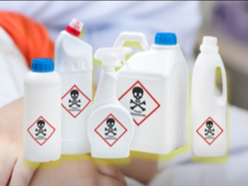 Nhầm dầu khoáng với nước lọc, bé trai 7 tuổi tổn thương gan thận nặng