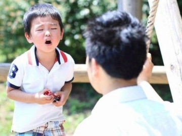 Nhiều cha mẹ không nhận ra: Chính những điều này đang khiến con 'quá tải' mỗi ngày