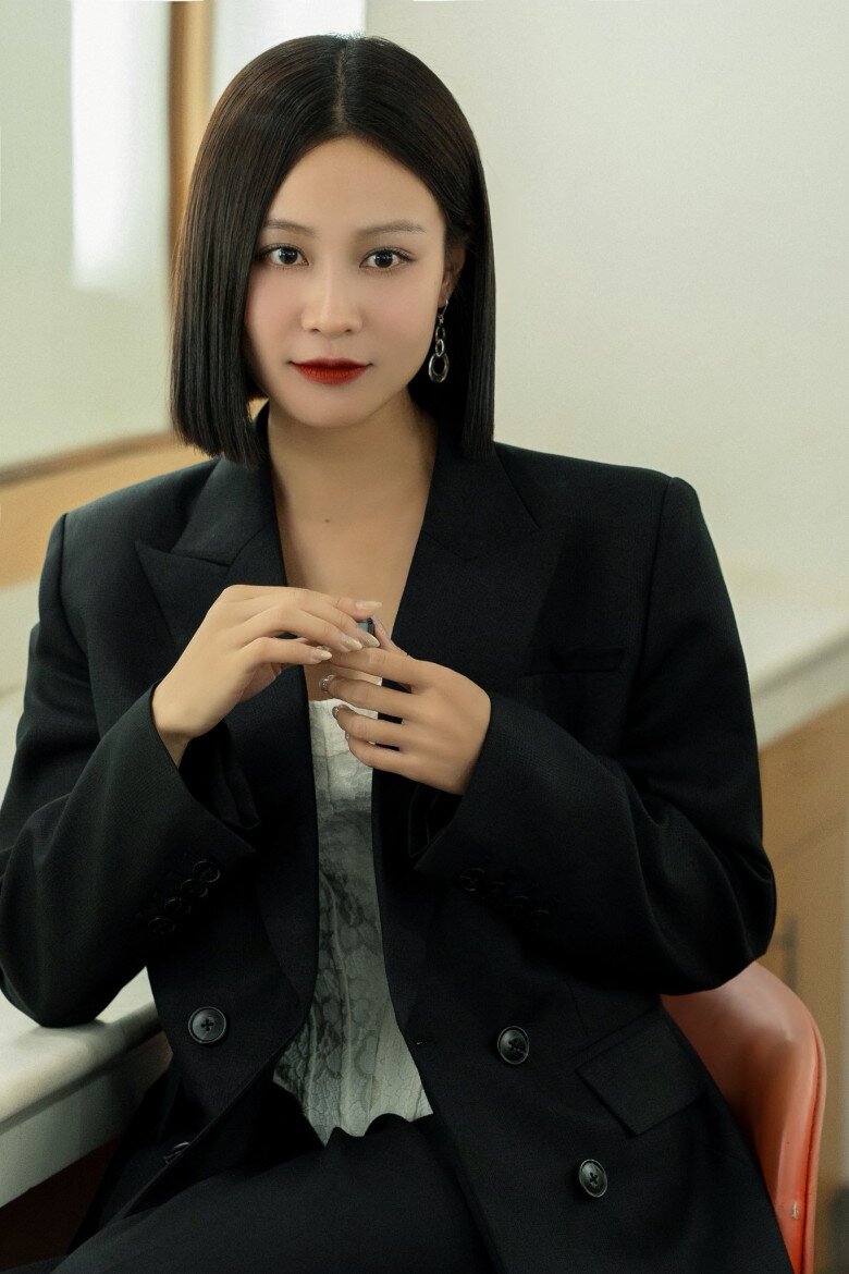 Quỳnh Châu hiện đang là một trong những mỹ nhân thế hệ mới được săn đón nhất màn ảnh VTV.