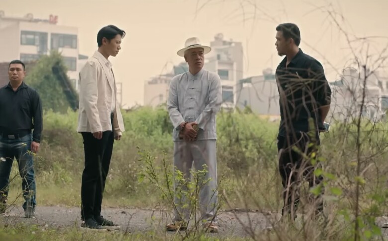 Biên quyết định bỏ hẹn, đến gặp ông trùm.