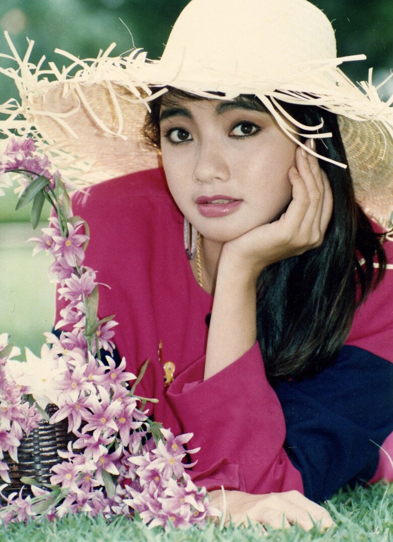 Đăng quang Hoa hậu, từng đóng phim nhưng cô lại không có niềm đam mê và thấy không thuộc về giới giải trí.