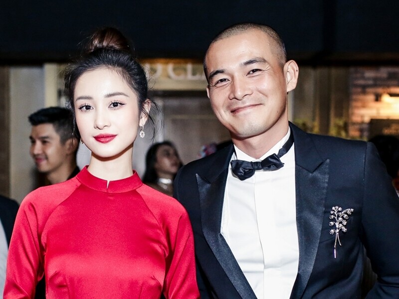 Từng là "cực phẩm" nam thần của làng phim Việt, Quách Ngọc Ngoan có cơ hội hợp tác với nhiều mỹ nhân nóng bỏng nức tiếng. Trong số này phải kể tới Jun Vũ - "người tình màn ảnh" của anh trong phim điện ảnh Người Bất Tử (2018).