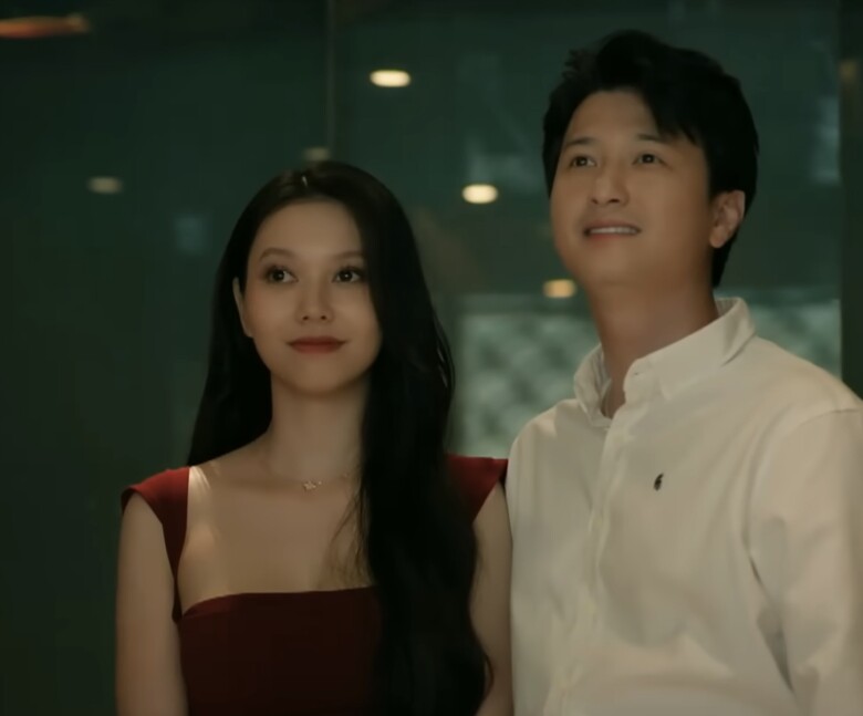 Duyên yêu sự tử tế, tài năng và thậm chí cả sự ngây ngô của Bách và lòng tin mà anh dành cho cô.