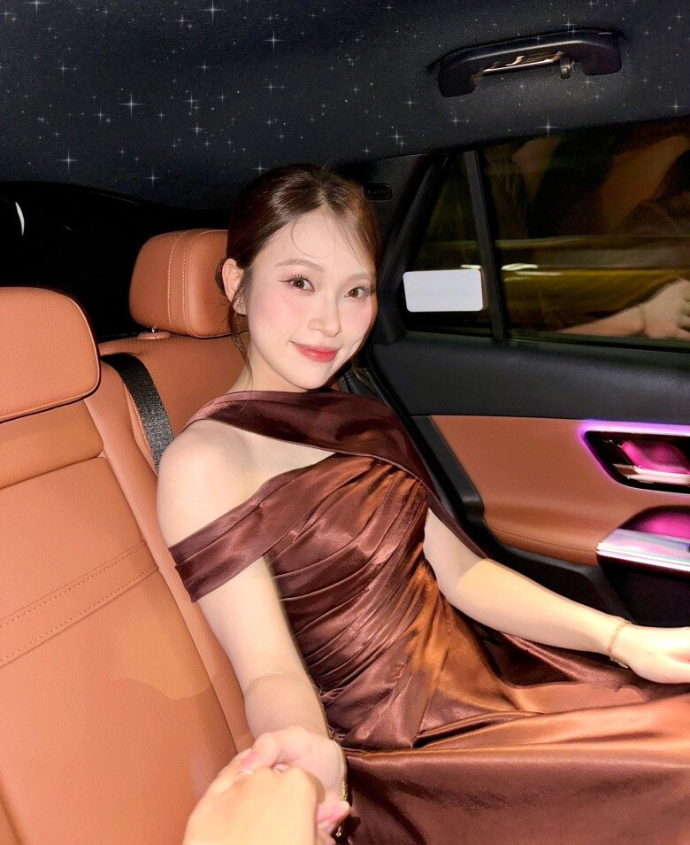 Nữ MC giỏi giàu của VTV khẳng định vẫn độc thân.