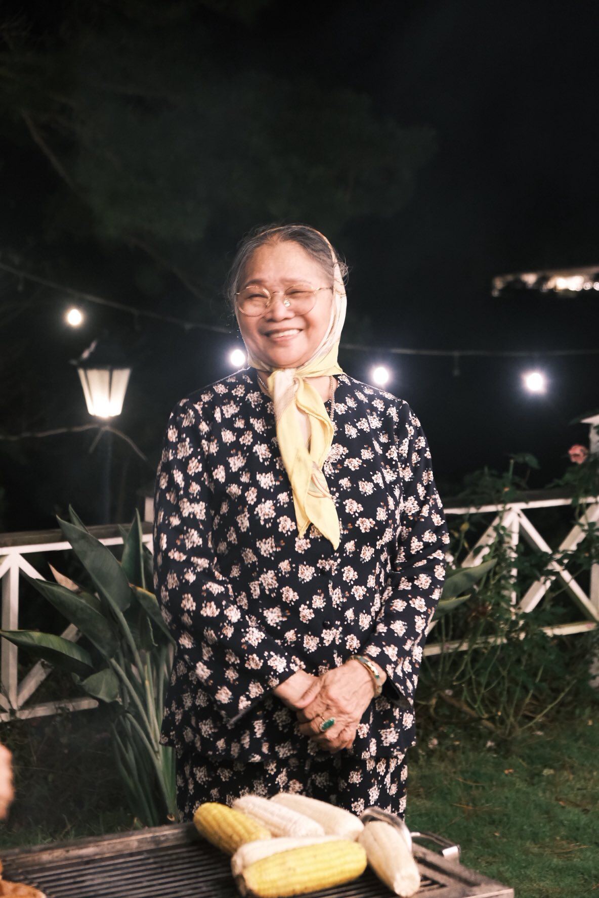 Mẹ ruột Lệ Quyên là amp;#34;ngôi sao quận Hai Bà Trưngamp;#34; một thời: U90 đẹp phúc hậu, sống trong biệt thự như lâu đài - 5