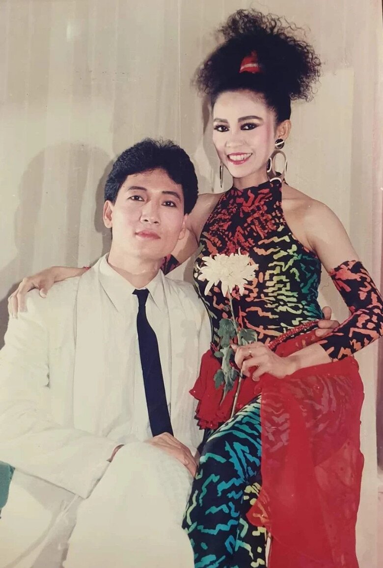 Bố mẹ Linh Nga đã song hành gắn bó cùng nhau từ sự nghiệp đến đời thường.