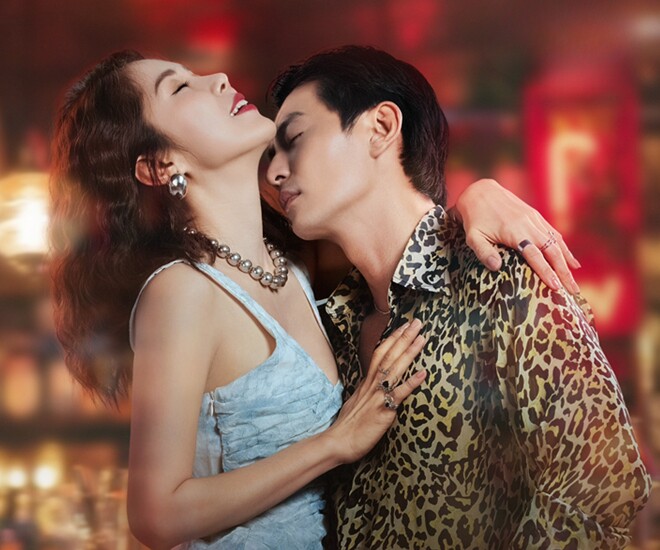 Giữa một kịch bản nhấn mạnh vào những trắc trở do định kiến số phận, tuyến tình cảm hiện đại và ngập tràn tiếng cười của Lê Phương - Quốc Huy hứa hẹn sẽ là điểm sáng giúp cân bằng lại nhịp điệu của phim.