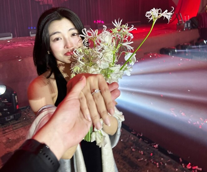 amp;#34;Nàng thơamp;#34; phim Trịnh Công Sơn xúc động nhận lời cầu hôn, bạn trai là nhạc trưởng từng sang Mỹ tu nghiệp - 1