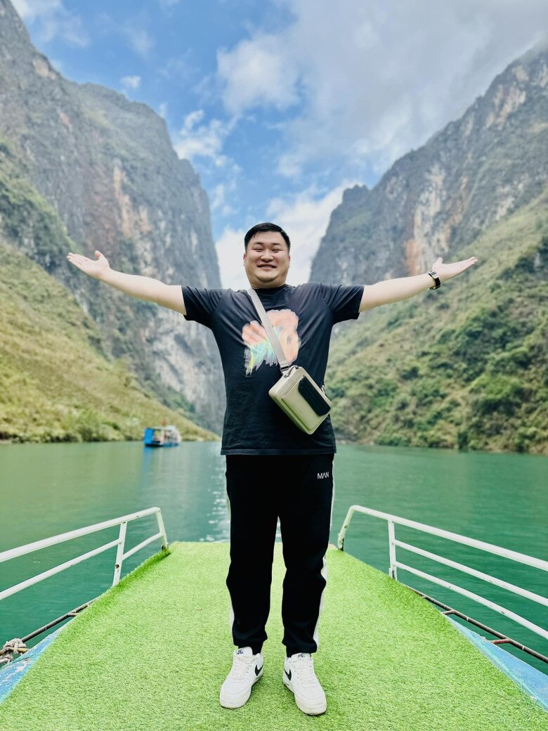 Chiến chép là nhân vật để lại dấu ấn rõ nét nhờ tạo hình đặc trưng, lời thoại gần gũi và lối diễn xuất sinh động của diễn viên Dũng Hớn.