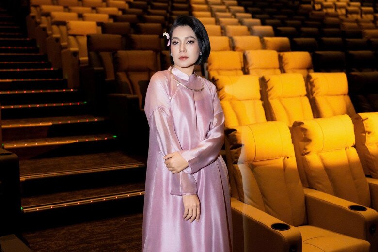 Đinh Y Nhung đã tham gia hàng chục tác phẩm truyền hình lẫn điện ảnh lớn nhỏ.