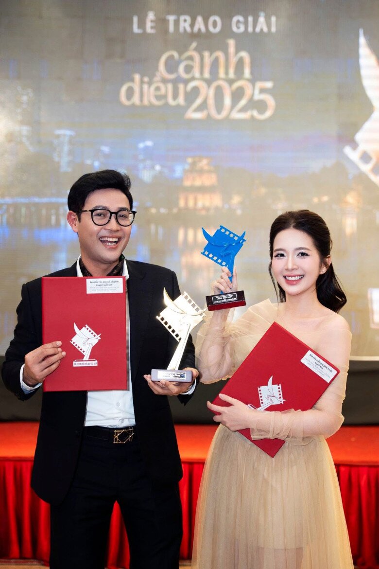 NSƯT Thái Sơn và Ngọc Huyền cùng được xướng tên tại lễ trao giải Cánh Diều 2025.