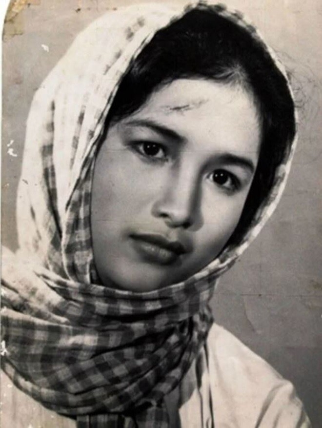 Trong lịch sử điện ảnh Việt Nam, NSND Trà Giang được xem là một biểu tượng nhan sắc và tài năng không thể thay thế.