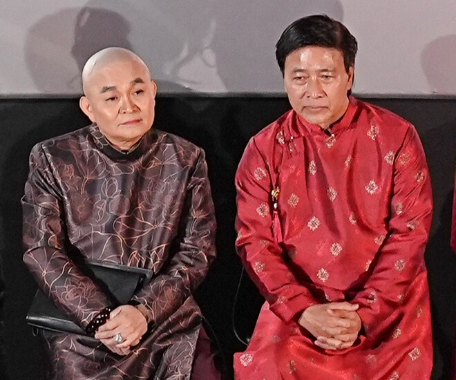 Nghệ sĩ Xuân Hinh, Quốc Tuấn tại buổi công chiếu Mùi Phở.