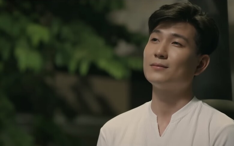 Hiếu chấp nhận bu&ocirc;ng bỏ đoạn t&igrave;nh cảm d&agrave;nh cho T&uacute;.