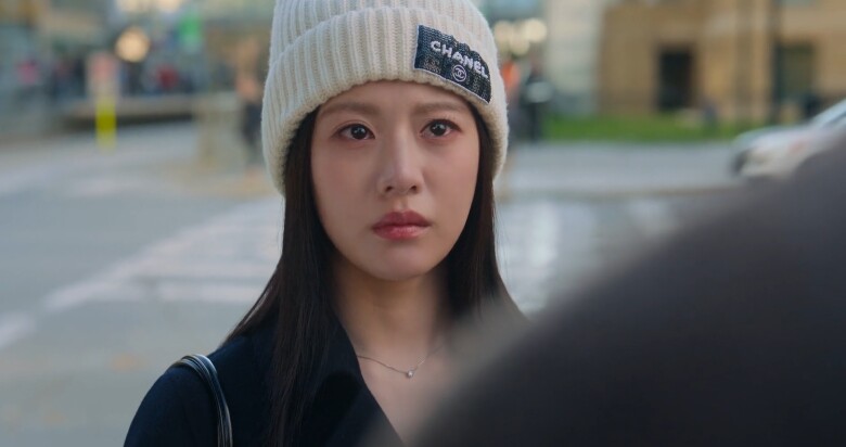 Nếu Cha Mu Hee không phải do diễn viên đẹp như Go Youn Jung đóng thì nhân vật này sẽ kém hấp dẫn hơn nhiều.