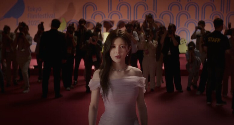 Cha Mu Hee nổi tiếng toàn cầu nhưng gặp ảo giác sau vụ tai nạn.