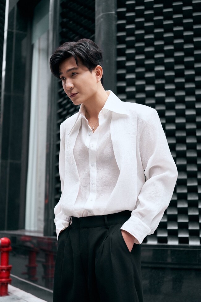 Nam diễn viên sở hữu chiều cao ấn tượng 1m82.