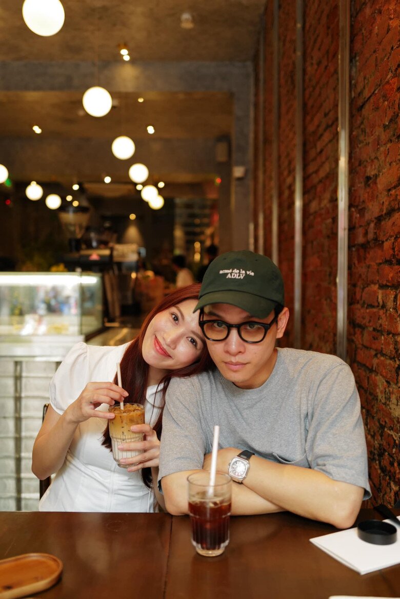 Á hậu Chế Nguyễn Quỳnh Châu có cuộc sống hạnh phúc khi về làm dâu hào môn.