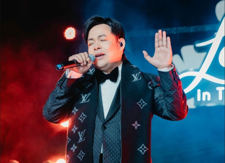 Ca sĩ Quang Lê. Ảnh: Tư liệu