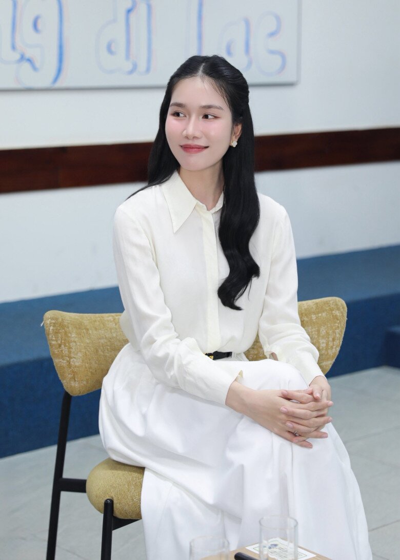 Á hậu Phương Anh chỉ ra 3 bài học cần lưu ý khi mua vàng, nhận được sự quan tâm.