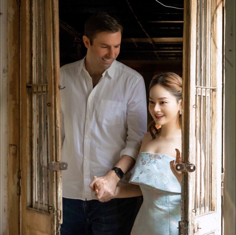 Lan Phương bỏ c&ocirc;ng việc ở H&agrave; Nội để sống c&ugrave;ng chồng