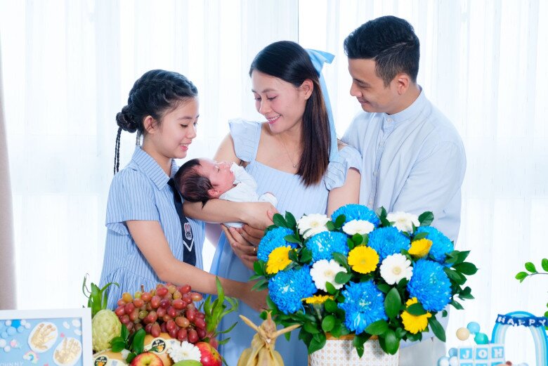 Thanh Hiền hạnh phúc vì được ông xã thấu hiểu, phụ giúp chăm sóc con cái.