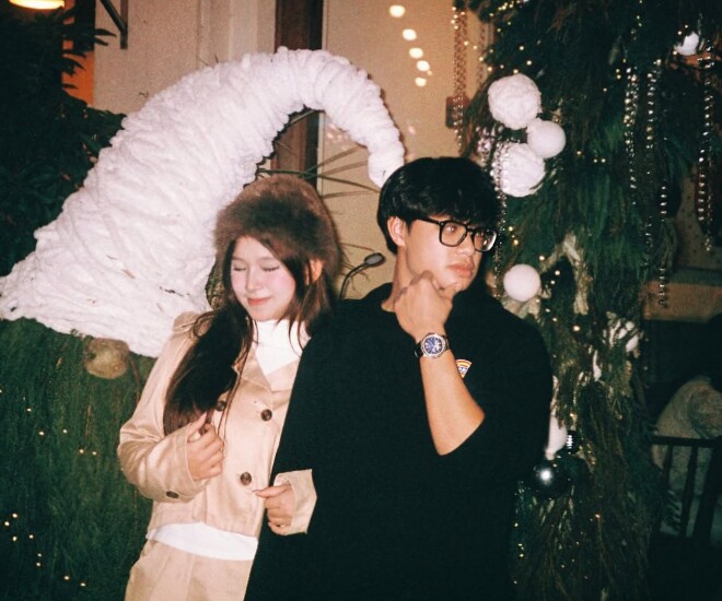 Con trai NSND Xuân Bắc khoe khoảnh khắc đi chơi ngọt ngào với bạn gái.