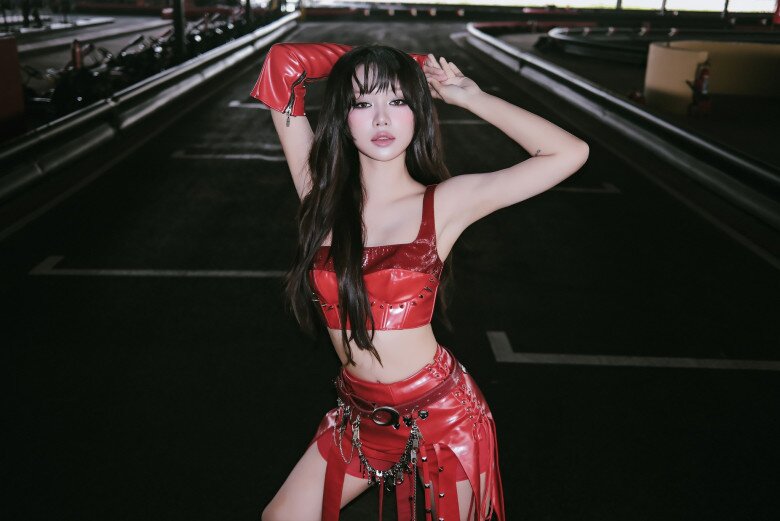 Yeolan là nữ ca sĩ Gen Z triển vọng của làng giải trí Việt.