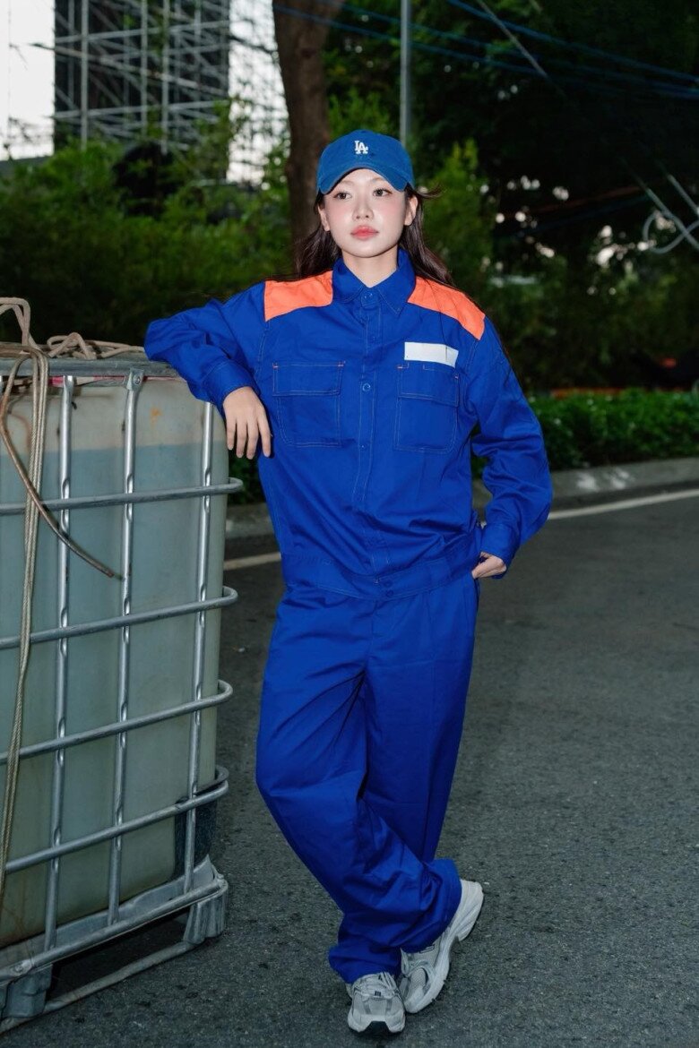 Đến nay, người hâm mộ của Yeolan vẫn thường gọi đùa nữ ca sĩ là nhân viên cây xăng.