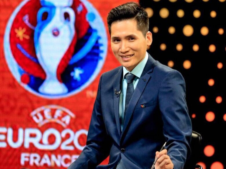 Nam BTV tốt nghiệp đại học nổi tiếng, hiện đang làm Phó Giám đốc ở VTV.