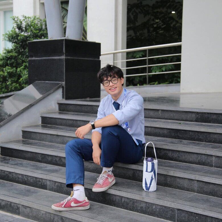 Con trai đầu lòng của NSND Xuân Bắc có thành tích học tập tốt giống bố.