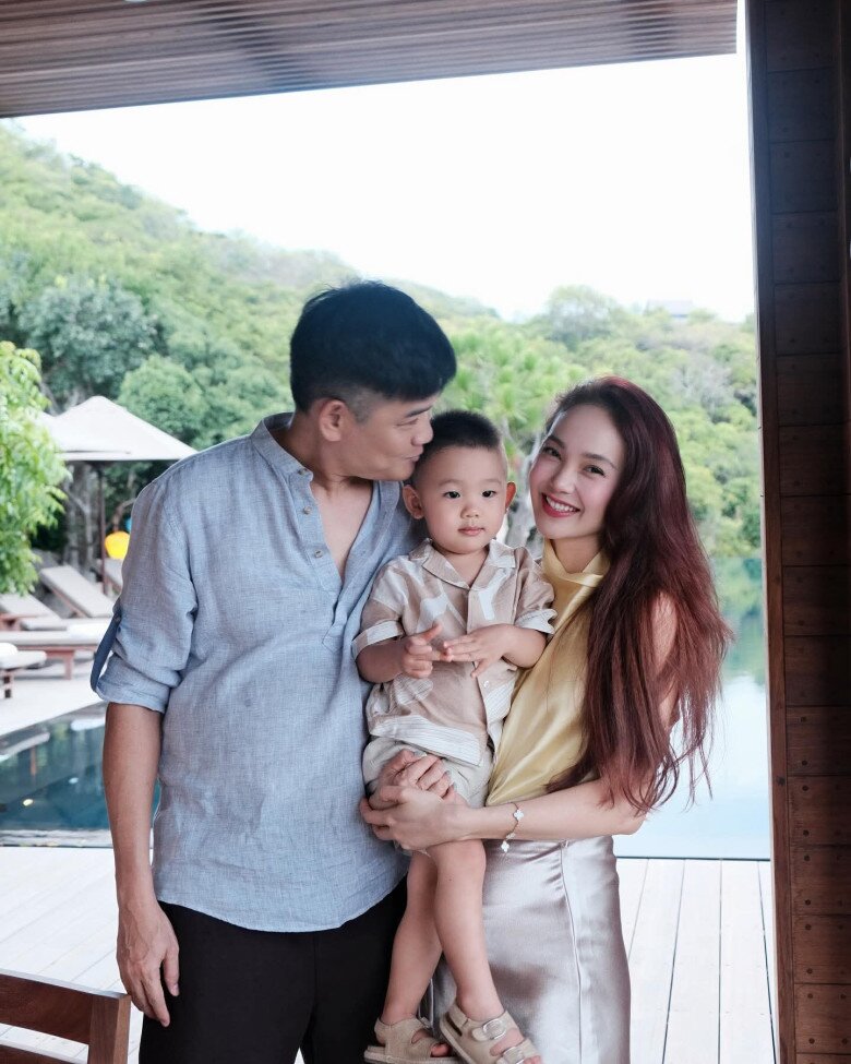 Minh Hằng có cuộc sống hạnh phúc bên chồng doanh nhân.