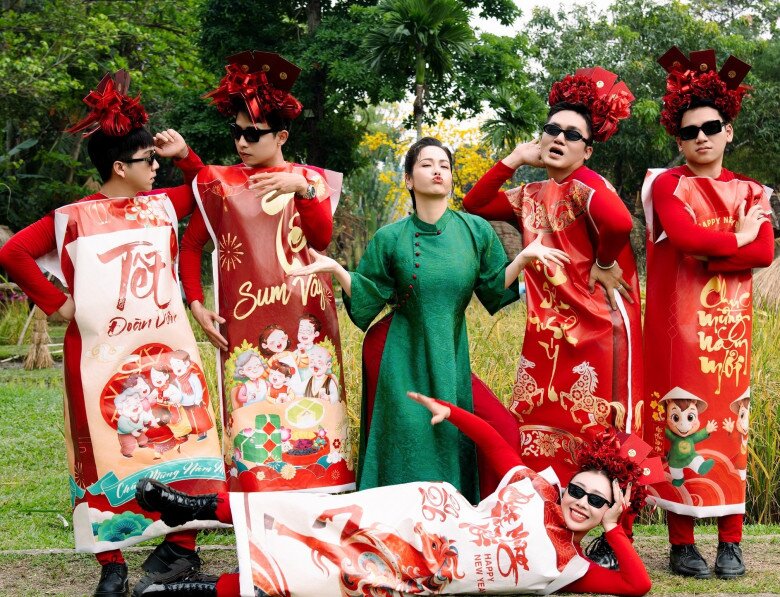 Nhật Kim Anh sớm quay lại với nghệ thuật sau khi sinh con.