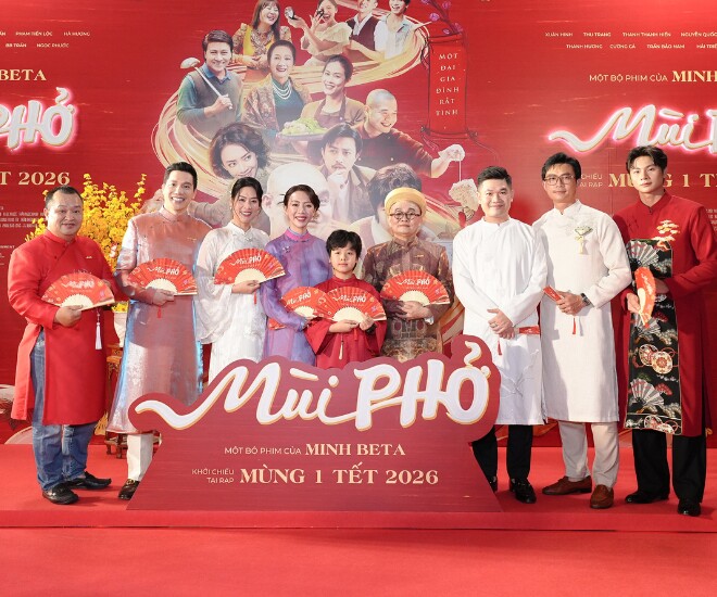 Dàn diễn viên phim điện ảnh “Mùi Phở” ra mắt khán giả tại TP.HCM.