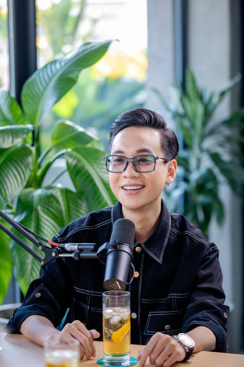 JustaTee là nam nghệ sĩ tài năng của làng giải trí Việt, sở hữu nhiều bản hit đình đám.